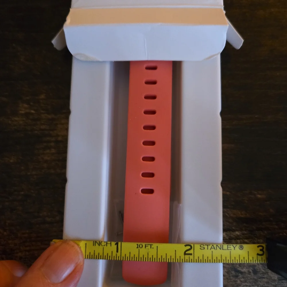 NWOTs Fitbit Inspire 3 Pink Silicone Replacement Watch Band Size Large